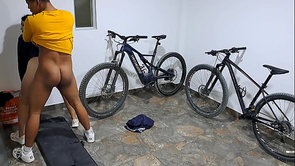 Colombian woman records porn videos with her stepbrother