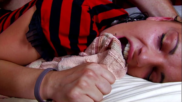 Fake porn producer strikes again fucking unsuspecting single moms 4K