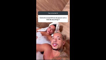 A mãe do meu amigo casada gostosa me deu o cuzinho até não aguentar mais e pedir pra parar